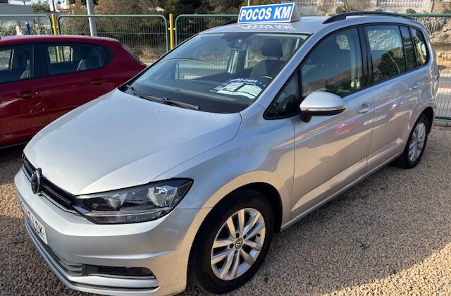 VOLKSWAGEN TOURAN TSI 7P